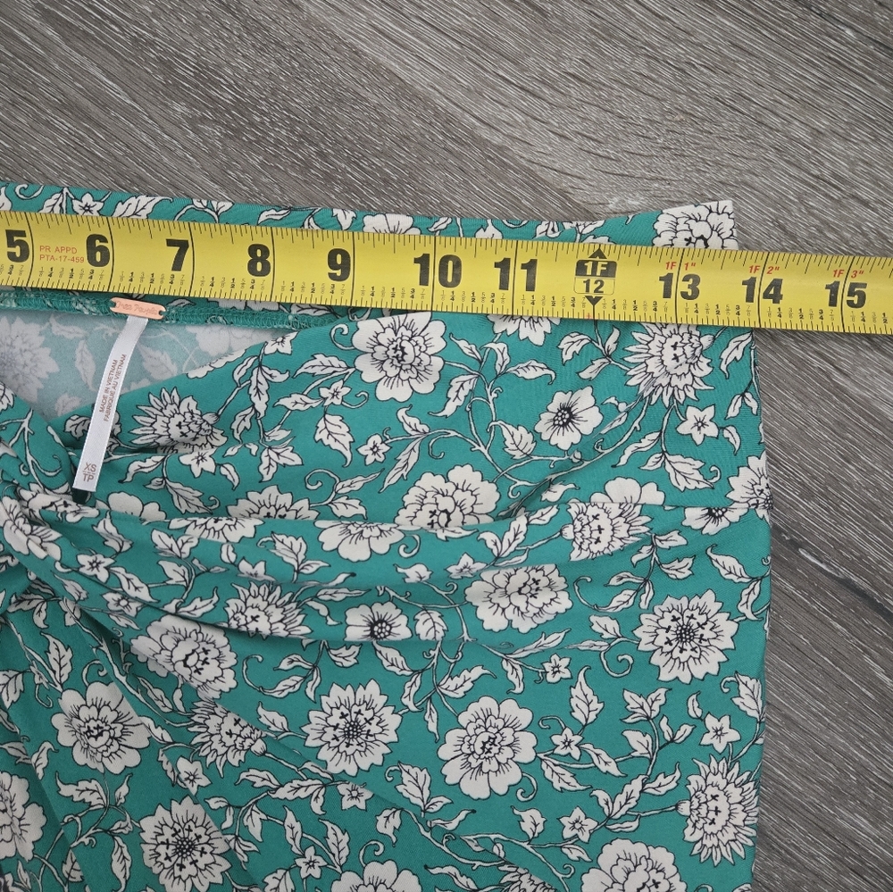 Free People Saron Skirt Floral Green Flowers Size XS - Picture 13 of 14